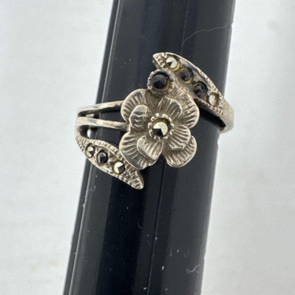 Vintage Sterling Silver 925 Marcasite Flower Ring Size 6.75 Floral Art Deco